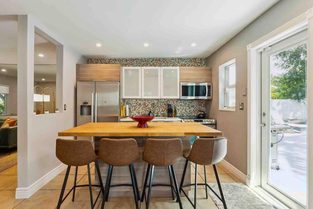Private Oasis With Pool Near Beaches, Dining & Las Olas Fort Lauderdale Exterior foto